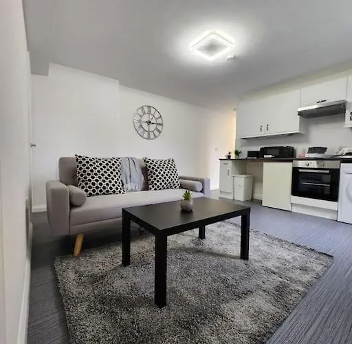 Excellent Excel Apartment London